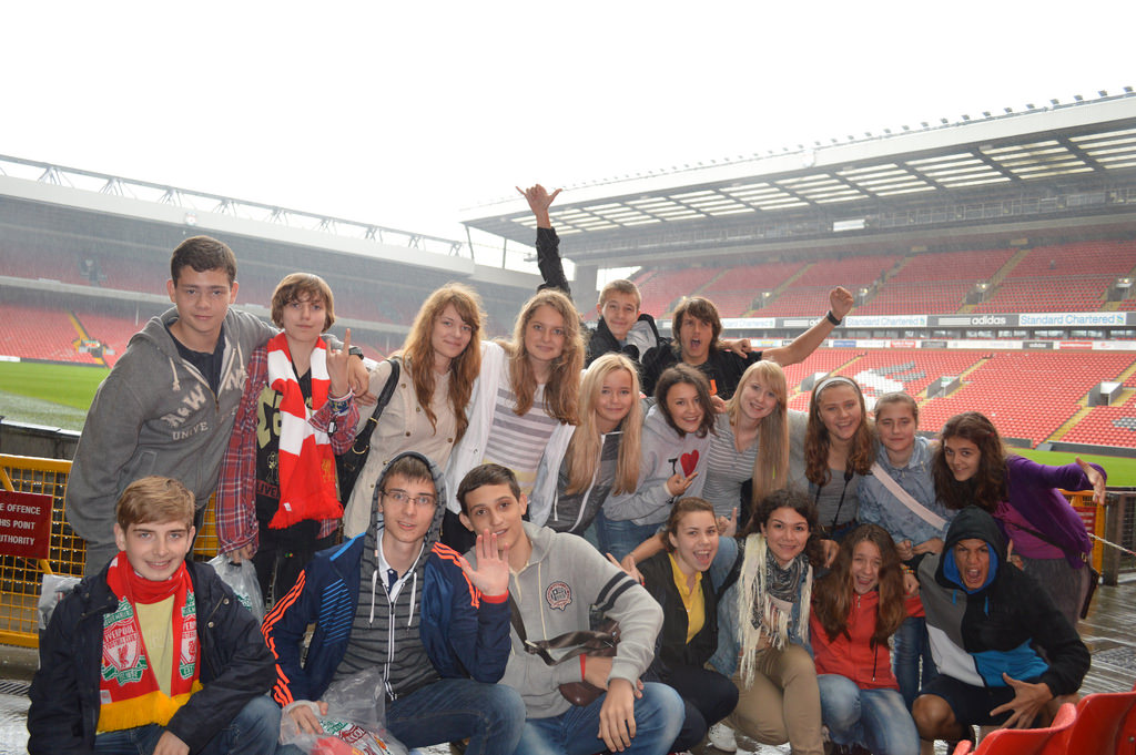 поездка на стадион в Ливерпуле от школы  Liverpool School of English